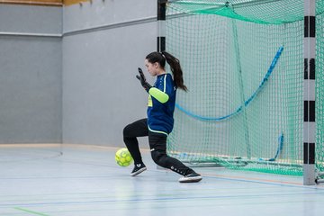 Bild 253 - B2 Loewinnen Cup